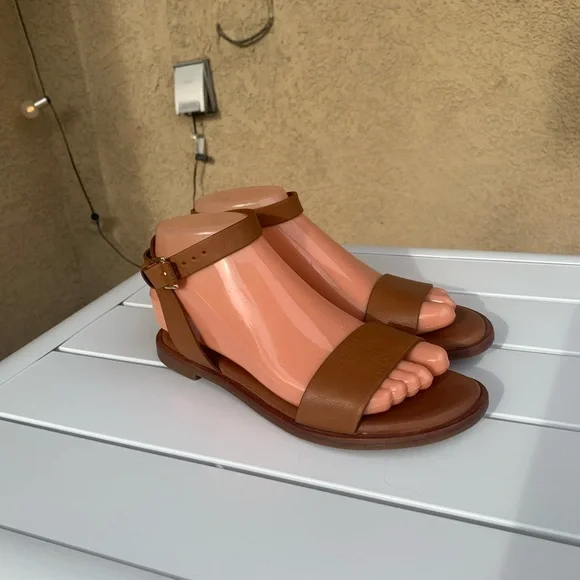 ANTONIO MELANI Shoes Antonio Melani Brown Leather Strappy Flat